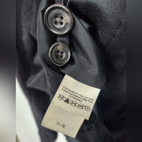 Eddie Bauer Women's Black Peacoat 76% Wool Size Large - Picture 11 of 11